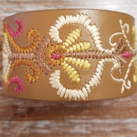 Upcycled Leather Cuff Bracelet Boho - Picture 6 of 6